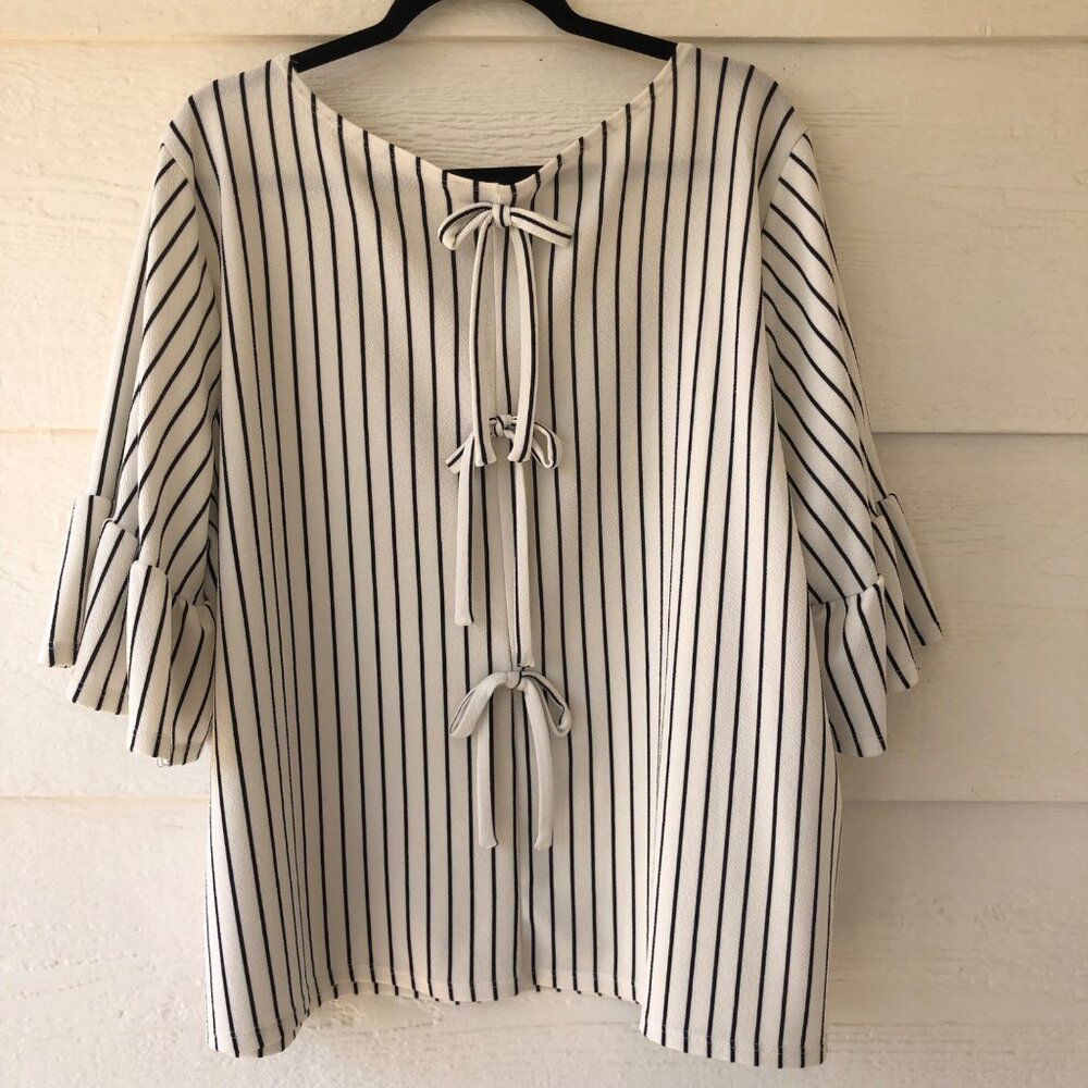 Moa Moa Women’s Summer Top Size 3X Flare Ruffle Sleeve Back Bow Detail - Picture 3 of 14